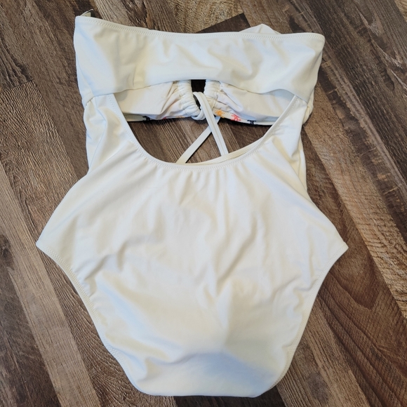 Aerie Multi Way Full Coverage One Piece Swimsuit  Sz Large White - Picture 6 of 7